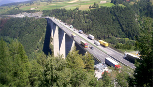 Brennerautobahn - Foto: WP-User: Kleszczu - CC BY-SA 2.5